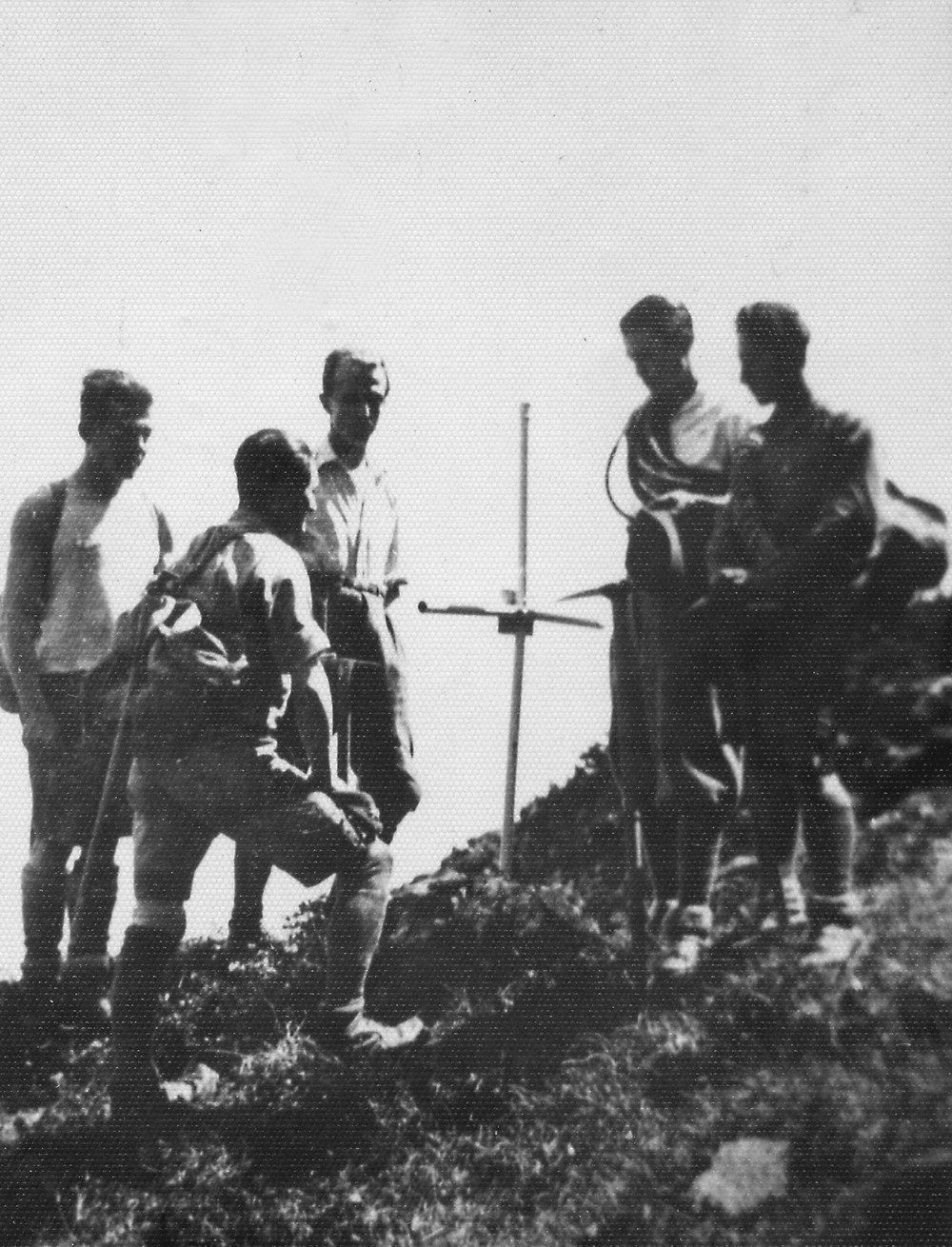 Brâul lui Rafail, 1932